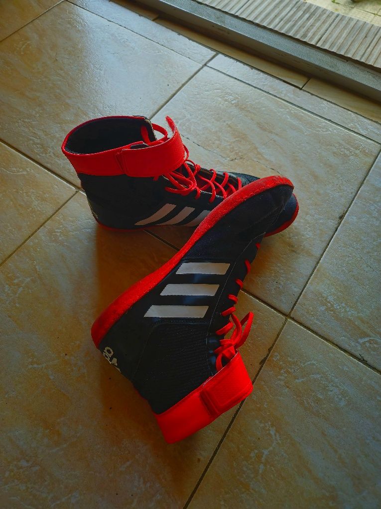 Борцовки Adidas Combat
