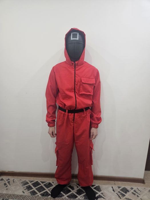 Костюм солдата из игры кальмара