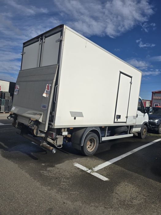 Vând iveco 70 c17