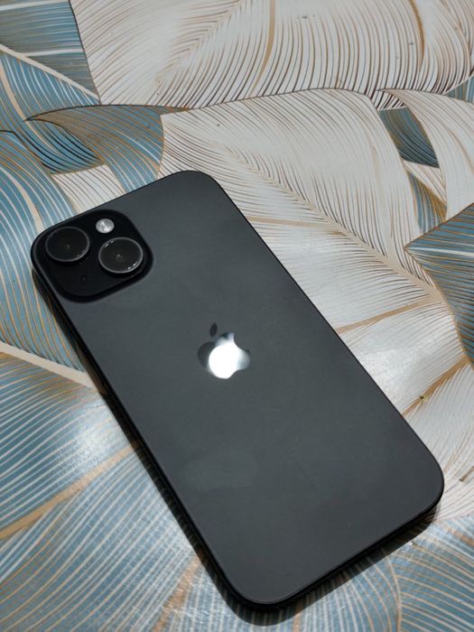 Iphone 15 karobkasiz