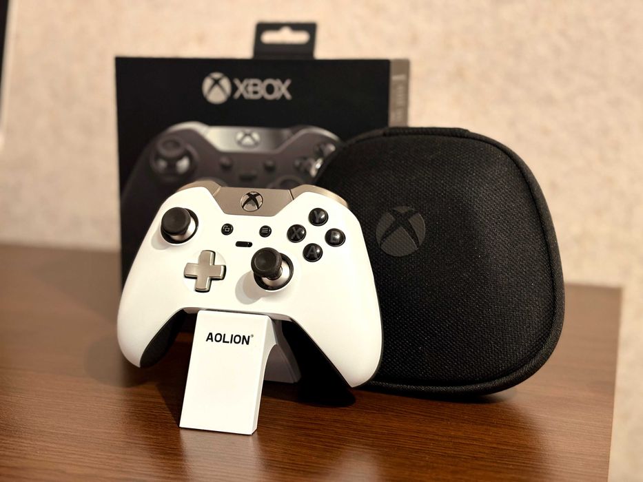 Xbox Elite Series 1 Controller