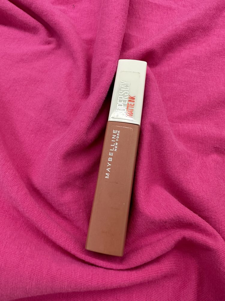 Ново червило Maybelline super stay matte