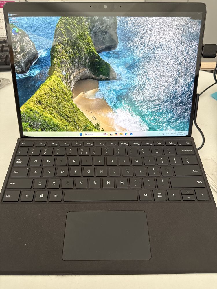 Vand Tableta Microsoft Surface Pro 8