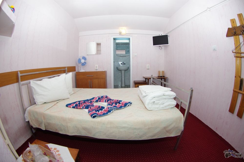 Închiriere pensiune pentru Revelion 2026