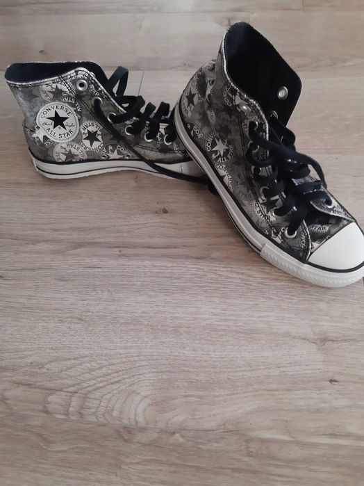 Tenisi Converse marime 37,5 si 39