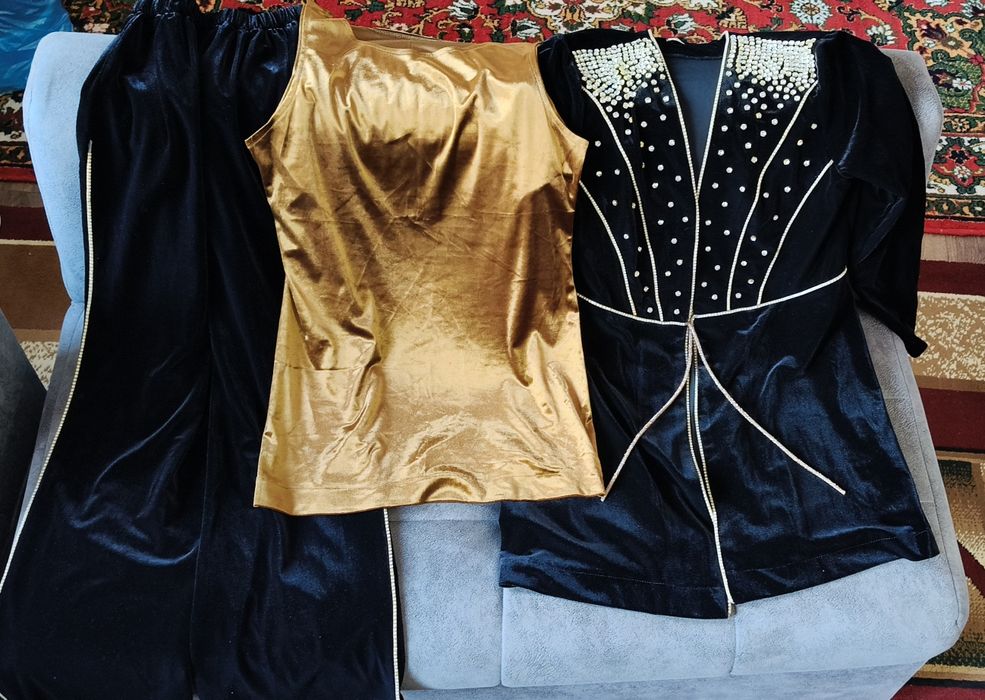 Srochna troyka sotiladi