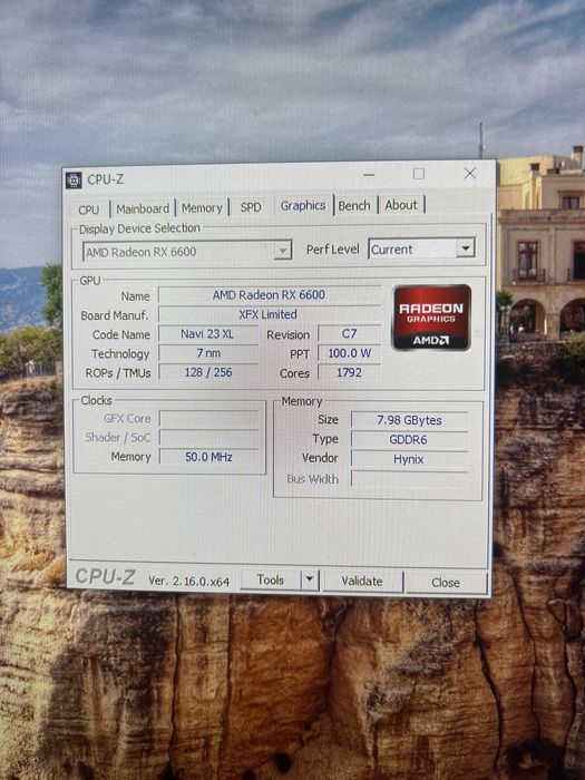 Setup ryzen 5 2600, rx 6600, 8 gb ram, 250 ssd, 500 hdd, 500w modular