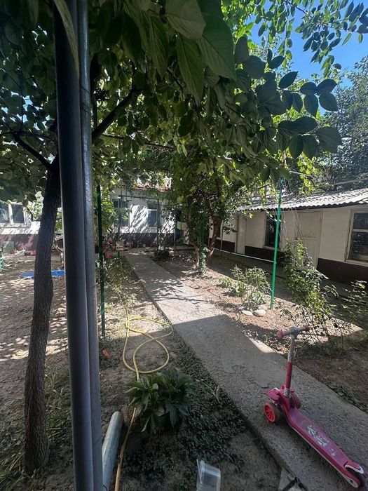 Учаска сотилади 3,84 сотих углавой  14×35 фасад  шайхонтохур октепа