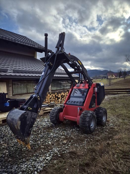 Incarcator frontal / escavator frontal/Betoniera Briggs&Stratton