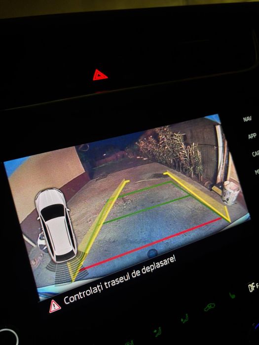 Kit retrofit camera marsarier/mers înapoi Skoda Octavia 3 Superb Tigua