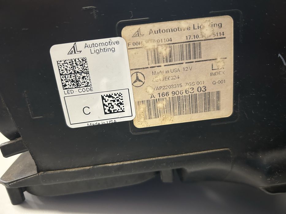 Оригинален фар Мерцедес гле -Mercedes Gle w 166