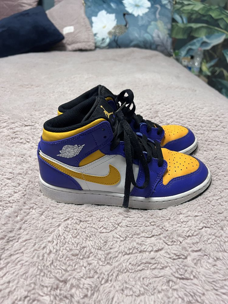 Nike Air Jordan 1 Mid PS Lakers sneakers, 36 номер, Найк оригинални