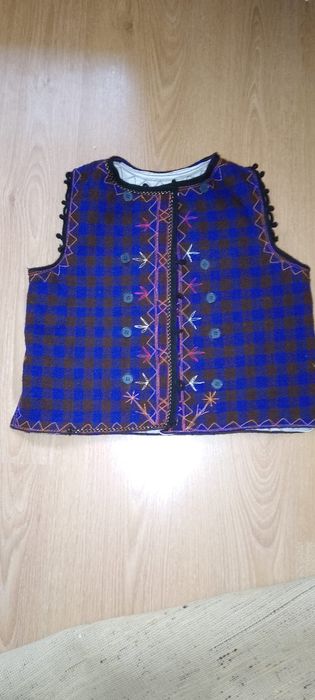 Автентичен Северняшки  Елек
От Капанския край 
Размери - обикол