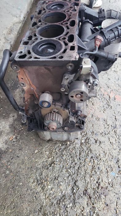 Vand Bloc Motor complet ambielat 1.6 CXX 04l 023A Passat B8,Golf 7