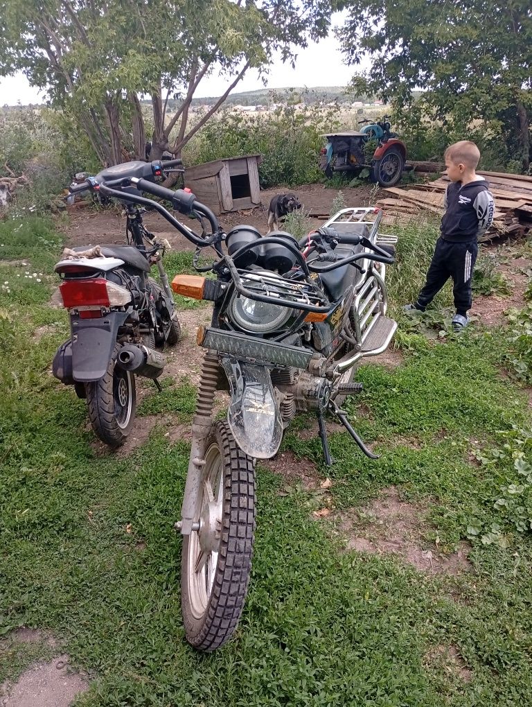 Продается мотоцикл желмая