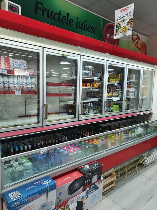 Vitrină frigorifică verticala