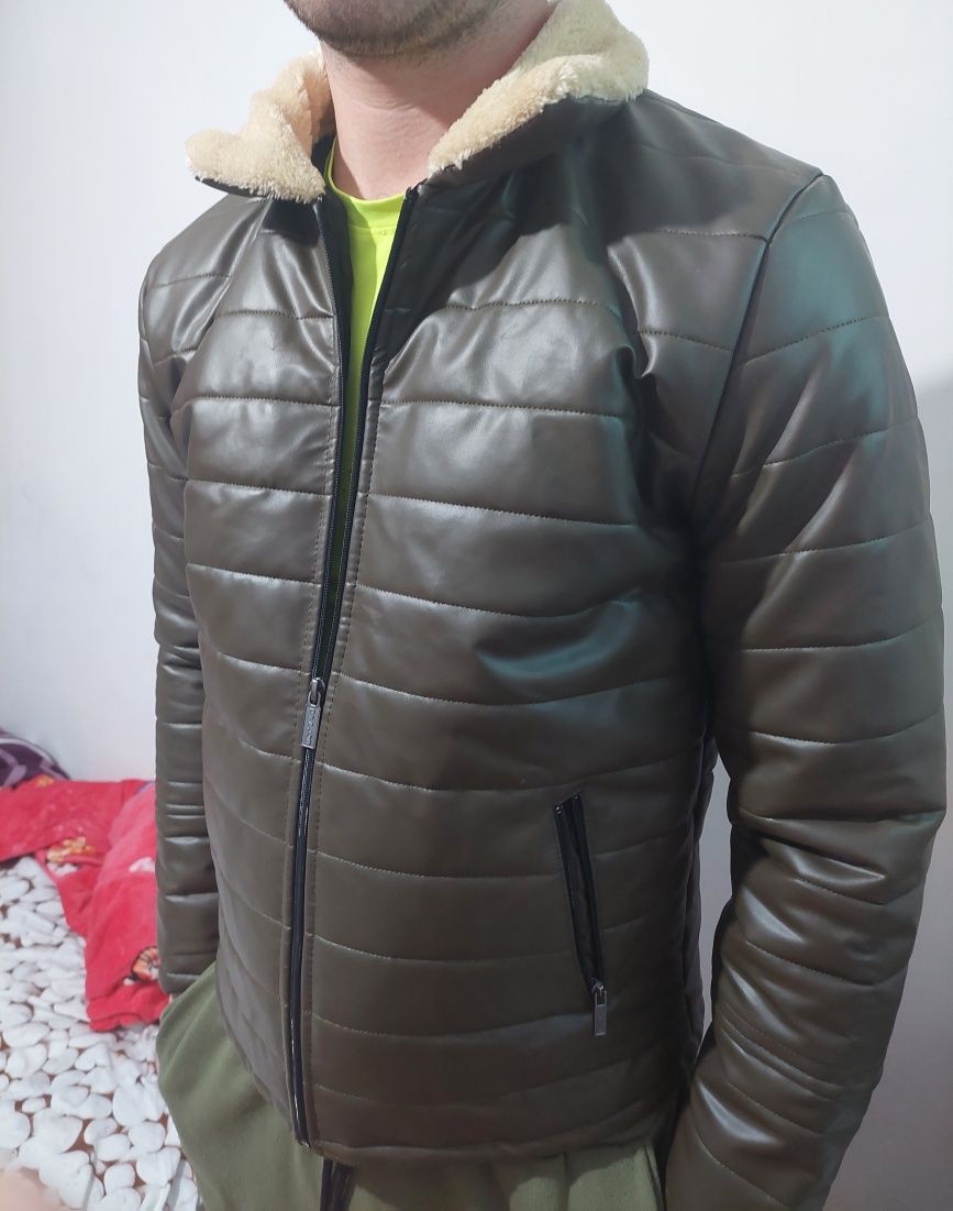 Geaca groasa de piele