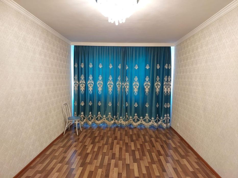 продам шторы 2,8*на 2,5 м