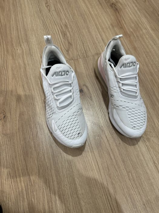 Дамски маратонки Nike