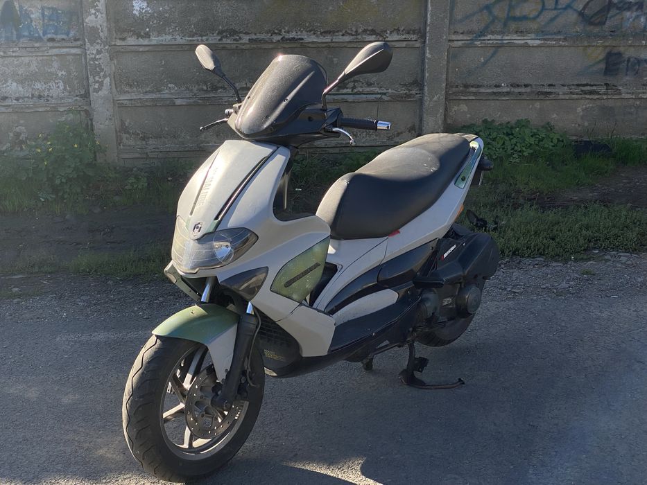 Gilera Runner 125 2006 se conduce cu B/A1