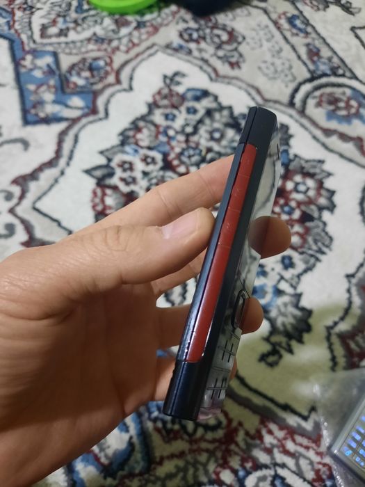 Nokia X2-00 sotladi uz imeya otkan