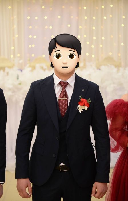 Продам мужское костюм