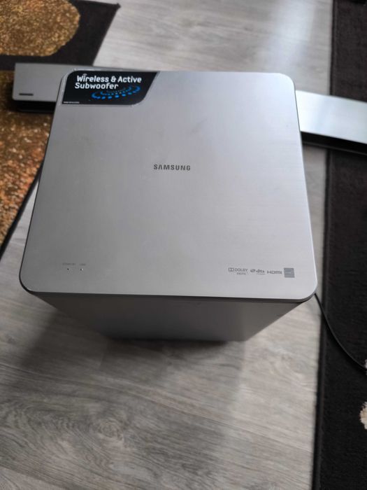 Soundbar Samsung HW-H7501, Извит Безжичен субуфер, Bluetooth, Сребрист