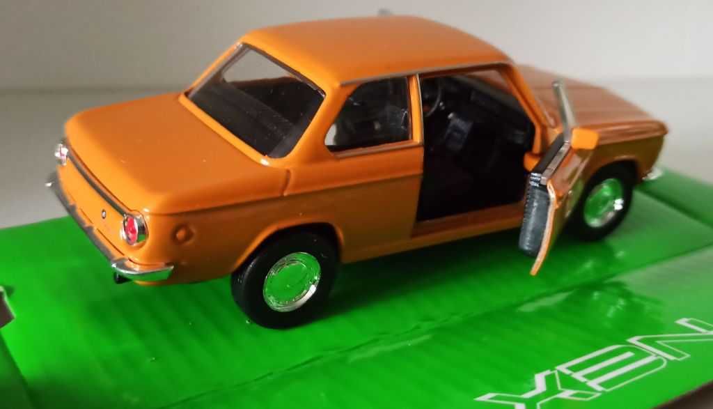 Macheta BMW 2002 Tii orange - Welly 1/36