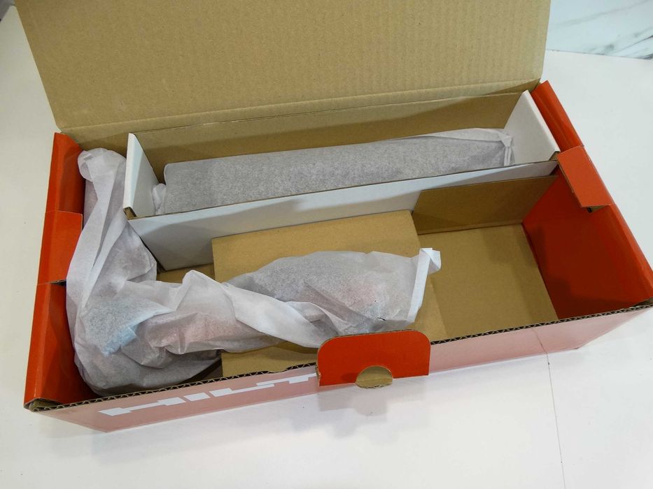 2024 - Hilti PM 50 - 22 / Nuron - Мултилинеен лазерен нивелир