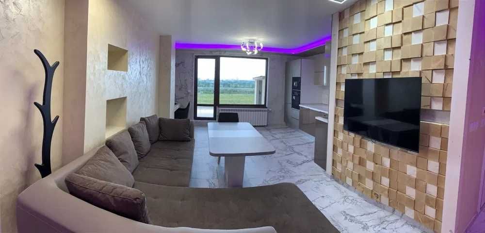 Двустаен имот в кв.Обеля 1