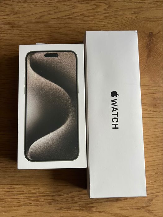 Iphone 15 pro max Natural Titanium+ apple watch SE2 midnight 44mm