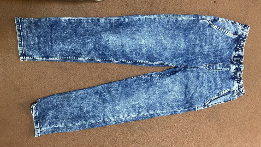 Vand blugi Reserved , baieti