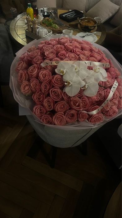 Букет цветов. Очень большие, свежие