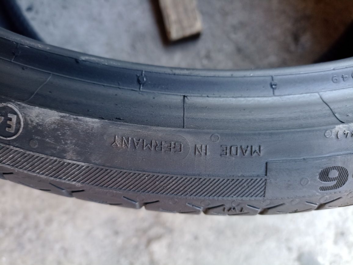 2 anvelope de vara Continental 295/25 R21 dot 0219