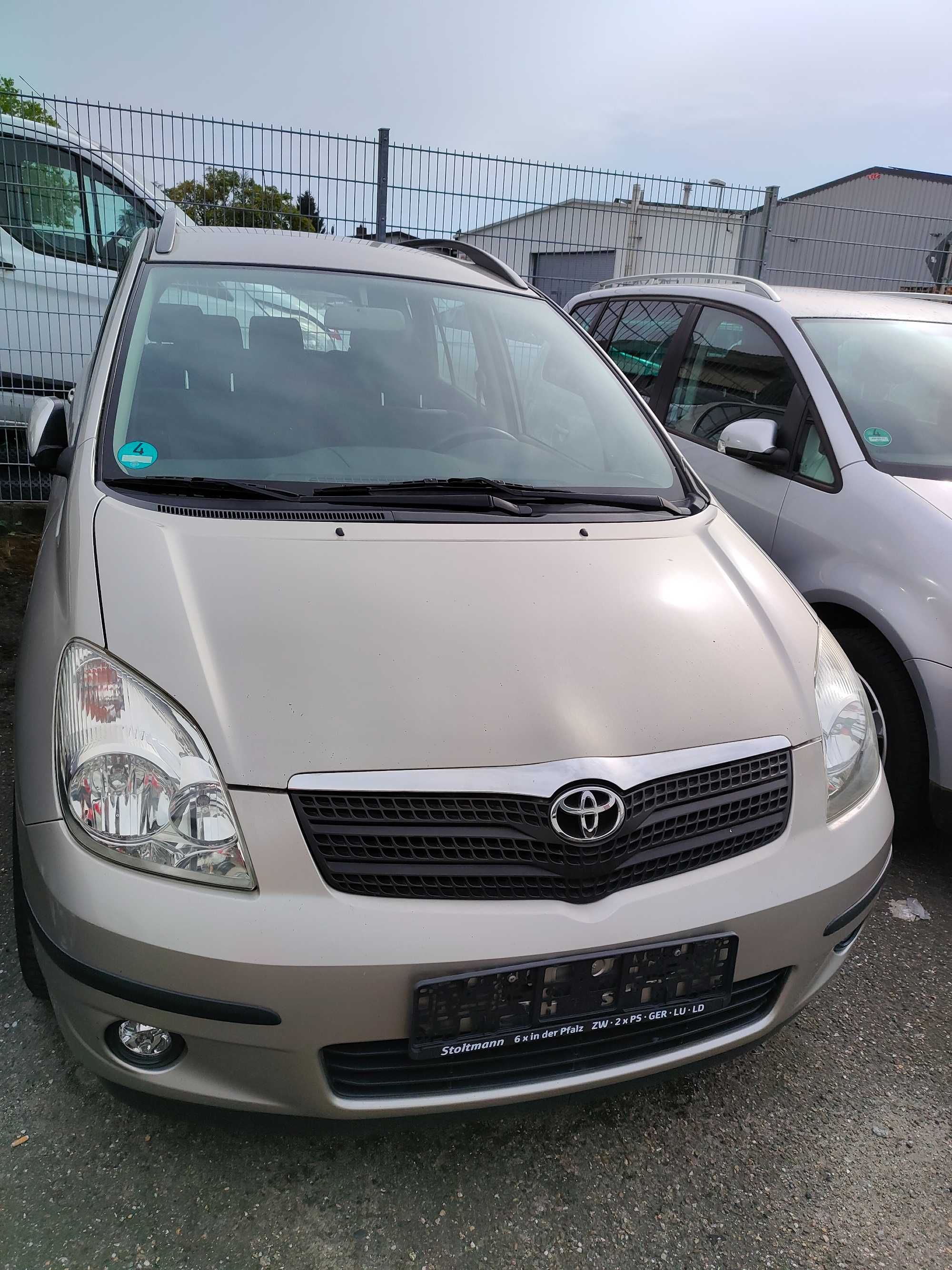 Vand Toyota Corolla Verso 1.8 linea_sol