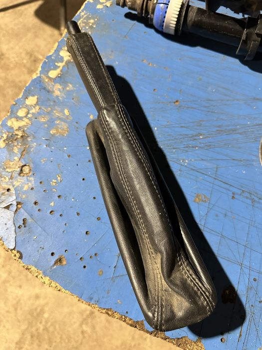 Portbagaj cu stop bmw e36 cabrio / interior crem / trusa scule bmw e36