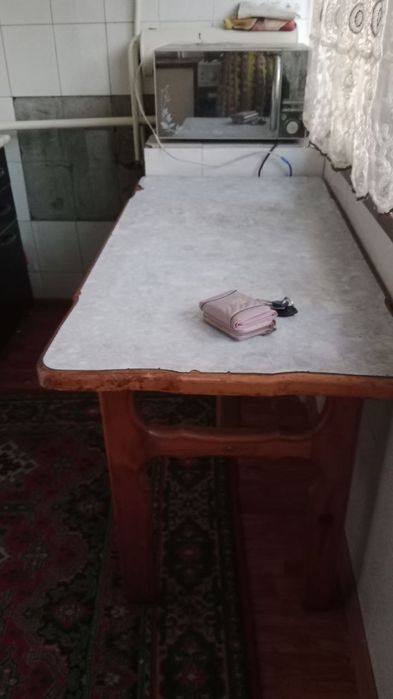 Арендага 2 хона 1 этаж Азиз бозор олдида жойлашган.Агентство