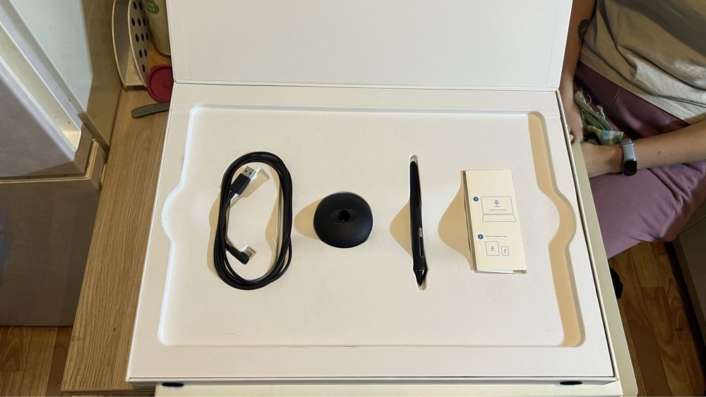 Wacom intuos pro paper edition l (а3 формат) графический планшет