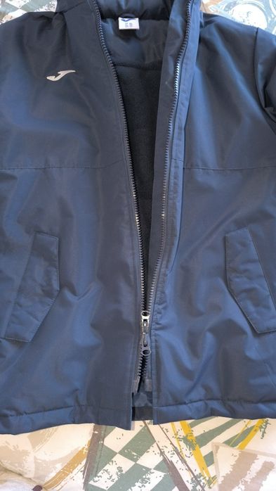 Зимно яке, футболен клуб ДИТ