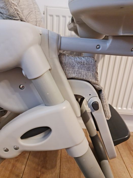 Scaun de masă Jjoie