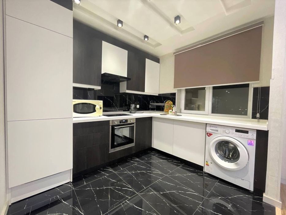 Мирабадский район , госпитальный! Срочно сдается квартира!