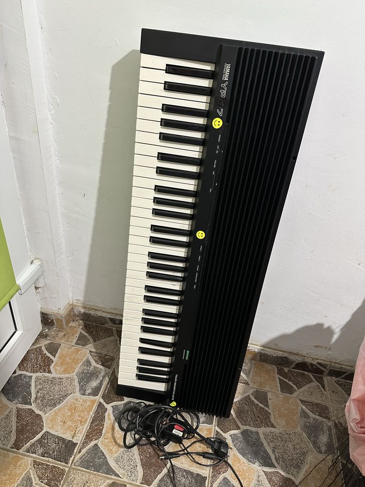 Pianina yamaha ypr-7