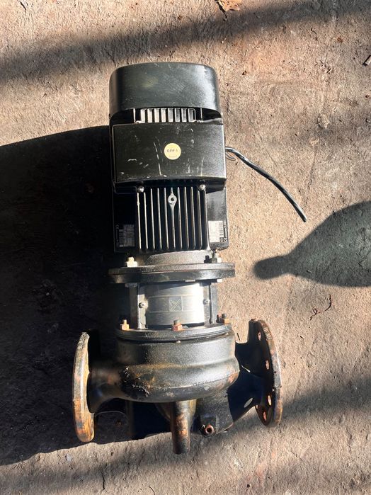 Циркулационна помпа Grundfos