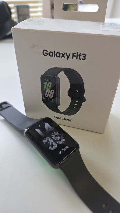 Смарт гривна Samsung Galaxy Fit 3