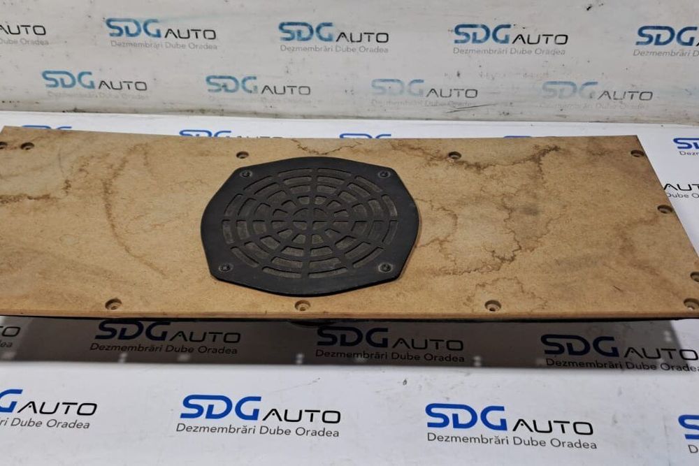 Boxa cu panou A4638202002 Mercedes G350 2011-2019