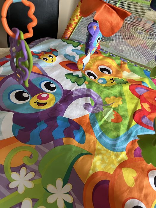 Музикална активна гимнастика Playgro