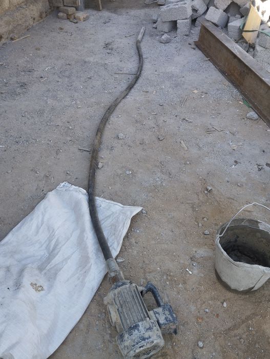 Вибратор для бетона