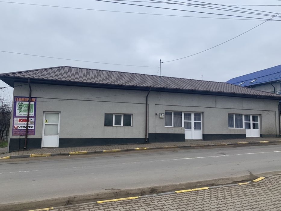 Spatiu comercial + teren Str Cuza Vodă 2076 mp