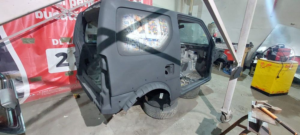 Suzuki Jimiy an 2003 impecabil