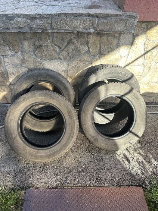 215 65 16 гуми всесезонни 21г